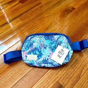 Simply Southern Belt Bag - Starfish Print in blue/pink, NWT